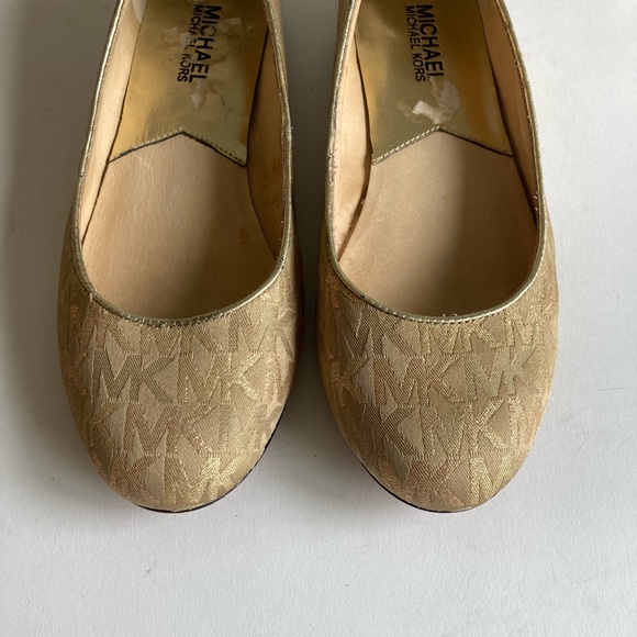 Michael Kors Cream Gold Canvas Signature Logo Flats size 7 - Picture 7 of 14